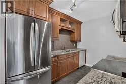 8 FIFTH Avenue | Cambridge Ontario | Slide Image Nine