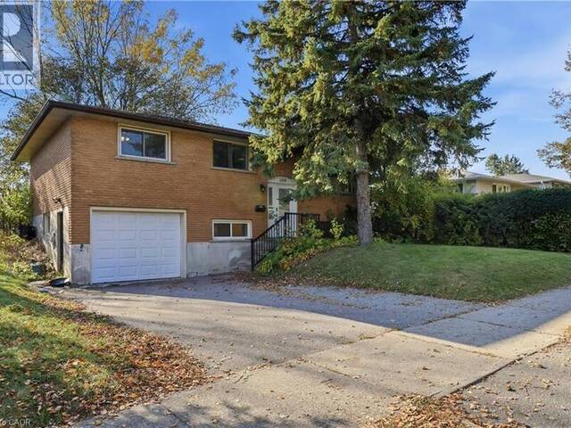 109 INDIAN Road Kitchener Ontario, N2B 2S6 - 3 Bedrooms Home For Sale