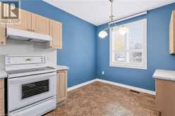11 GREENTRAIL Drive | Hamilton Ontario | Slide Image Eleven