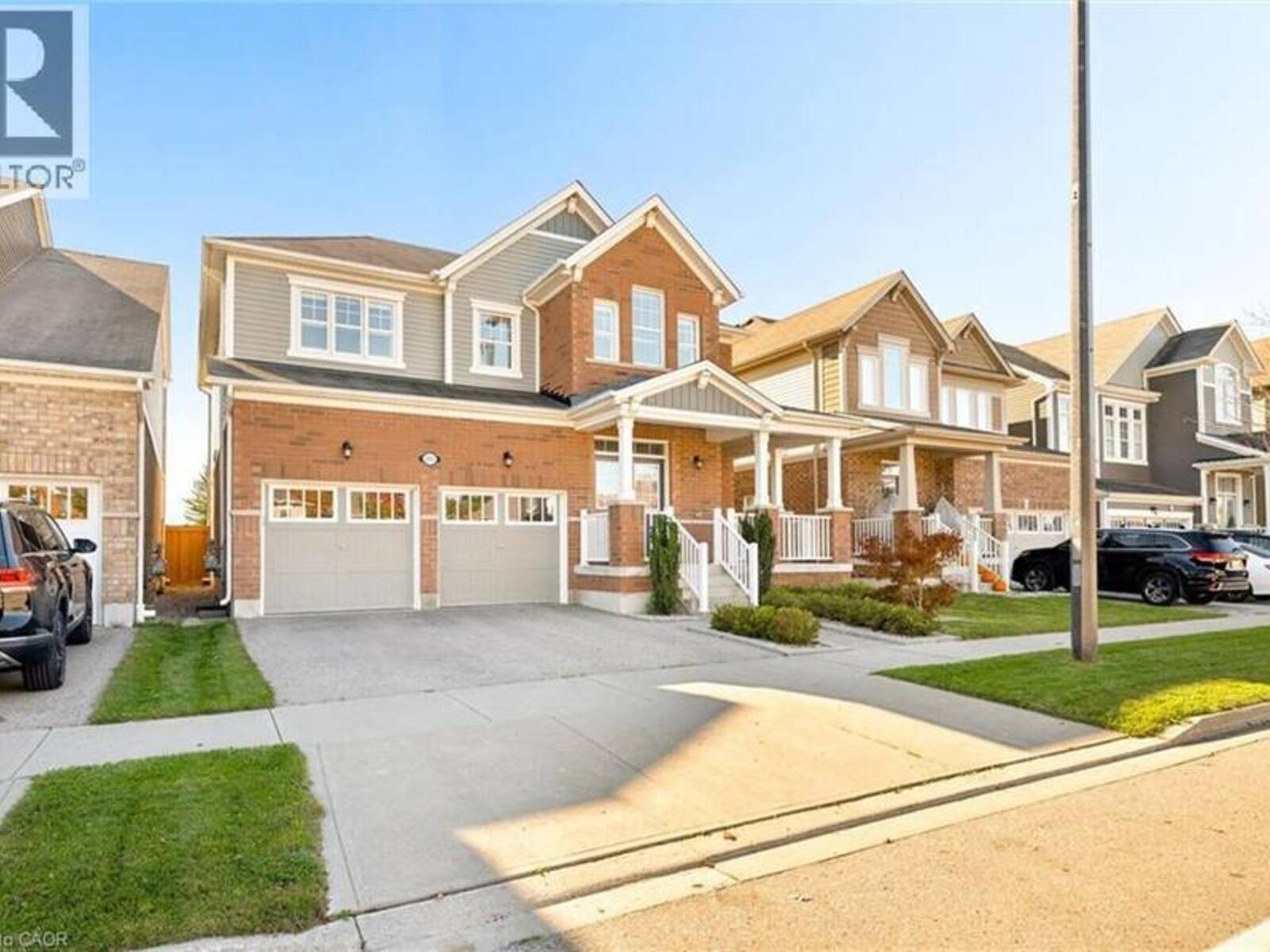 293 SEABROOK Drive, Kitchener, Ontario N2R 0G3