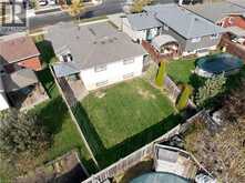 99 LYNDEN HILL Crescent | Brantford Ontario | Slide Image Thirty-one