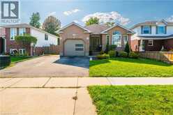 52 DAWN Crescent | Cambridge Ontario | Slide Image One