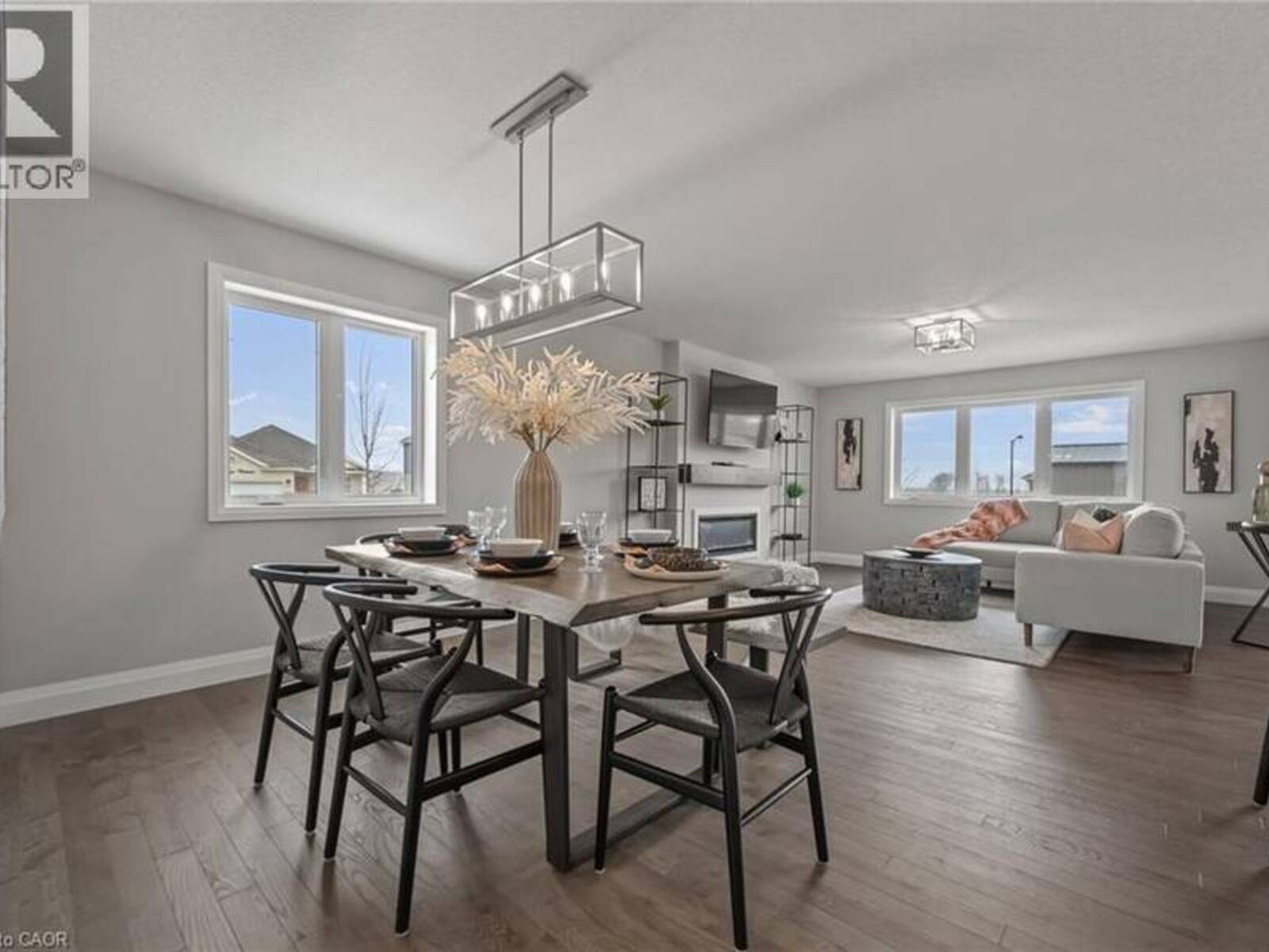 190 BRIDGE Crescent, Minto, Ontario N0G 2P0