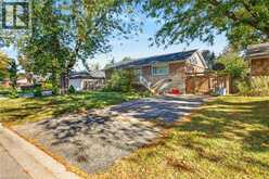 363 DUNCOMBE Drive | Burlington Ontario | Slide Image Two