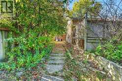 363 DUNCOMBE Drive | Burlington Ontario | Slide Image Eight