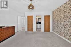 2086 GLENFOREST Crescent | Oakville Ontario | Slide Image Fifteen