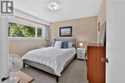 2086 GLENFOREST Crescent | Oakville Ontario | Slide Image Nineteen