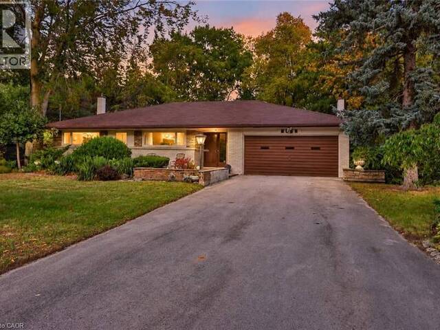 2086 GLENFOREST Crescent Oakville Ontario, L6J 2G4 - 4 Bedrooms Home For Sale