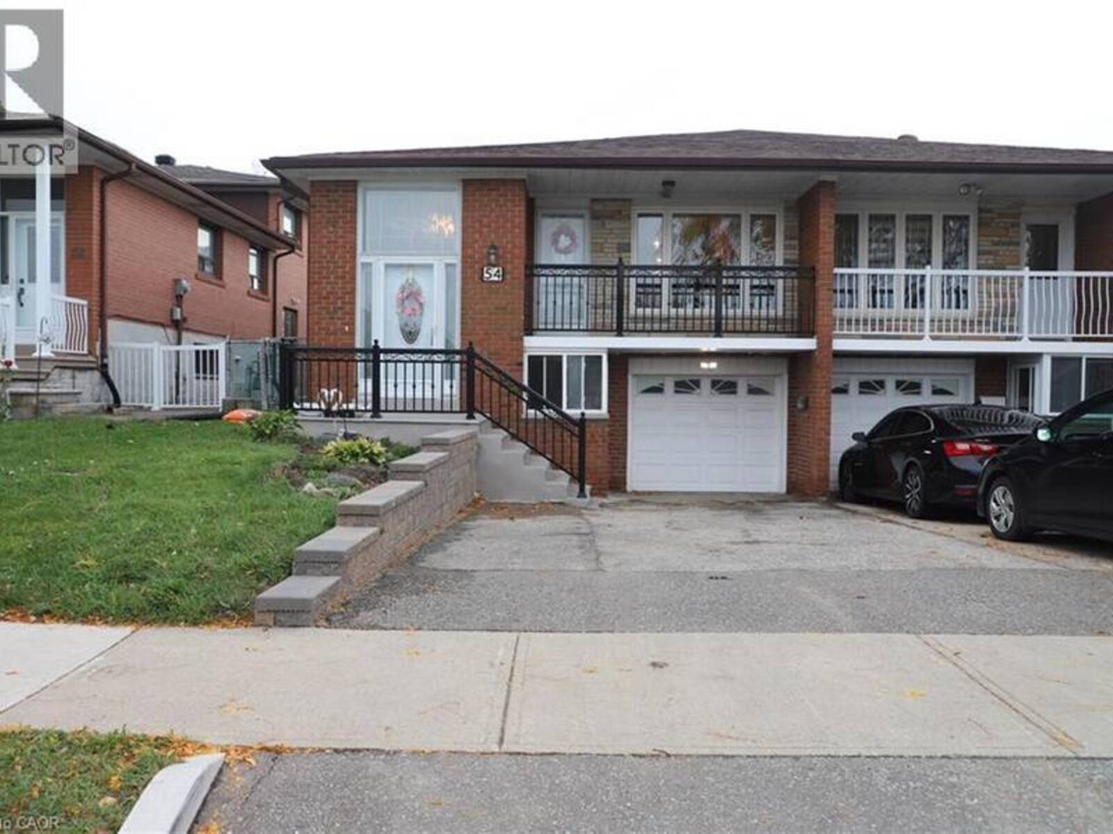 54 PETIOLE Road, Toronto, Ontario M3N 2B4