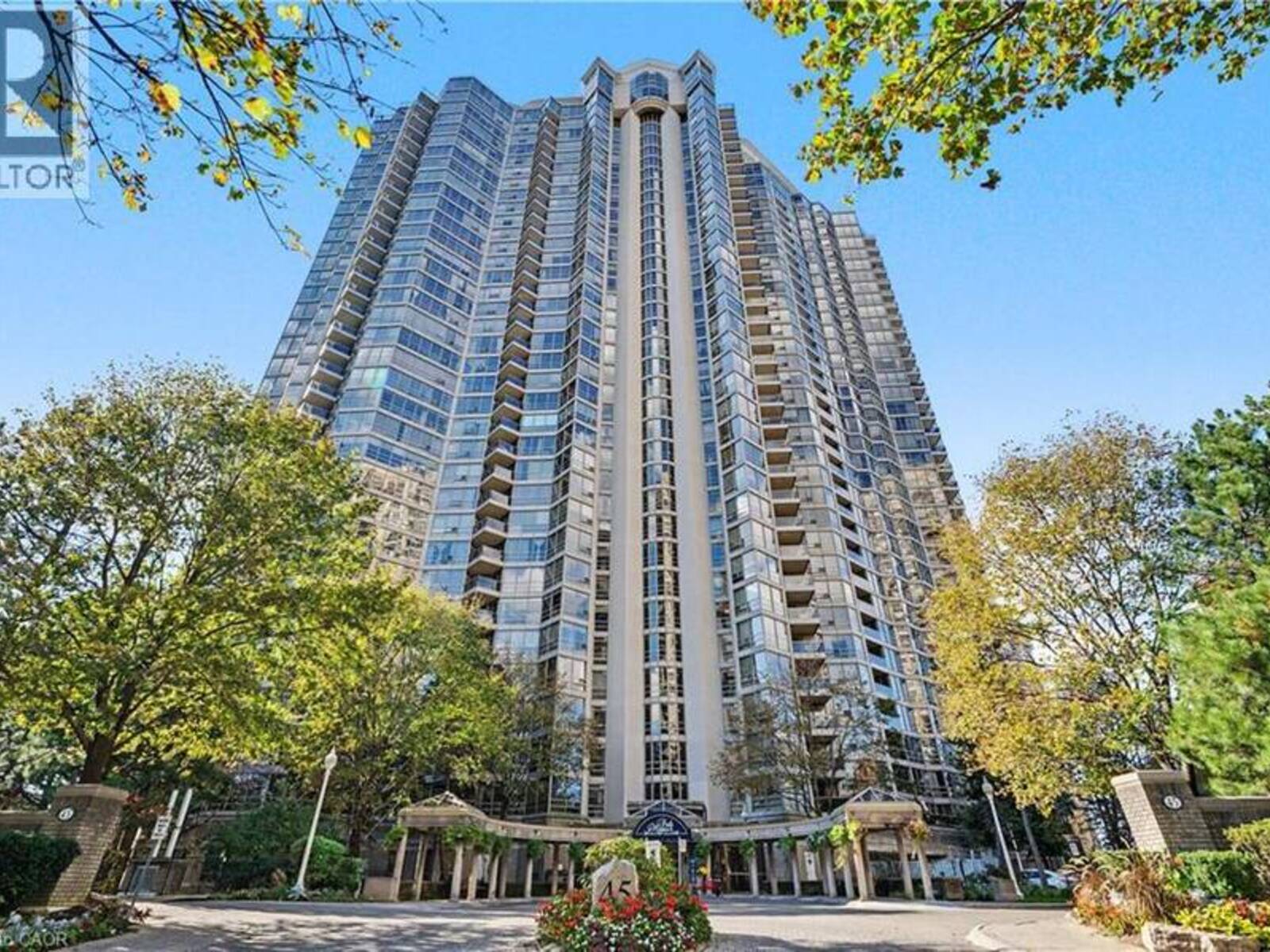 45 KINGSBRIDGE GARDEN Circle Unit# 2407, Mississauga, Ontario L5R 3K4