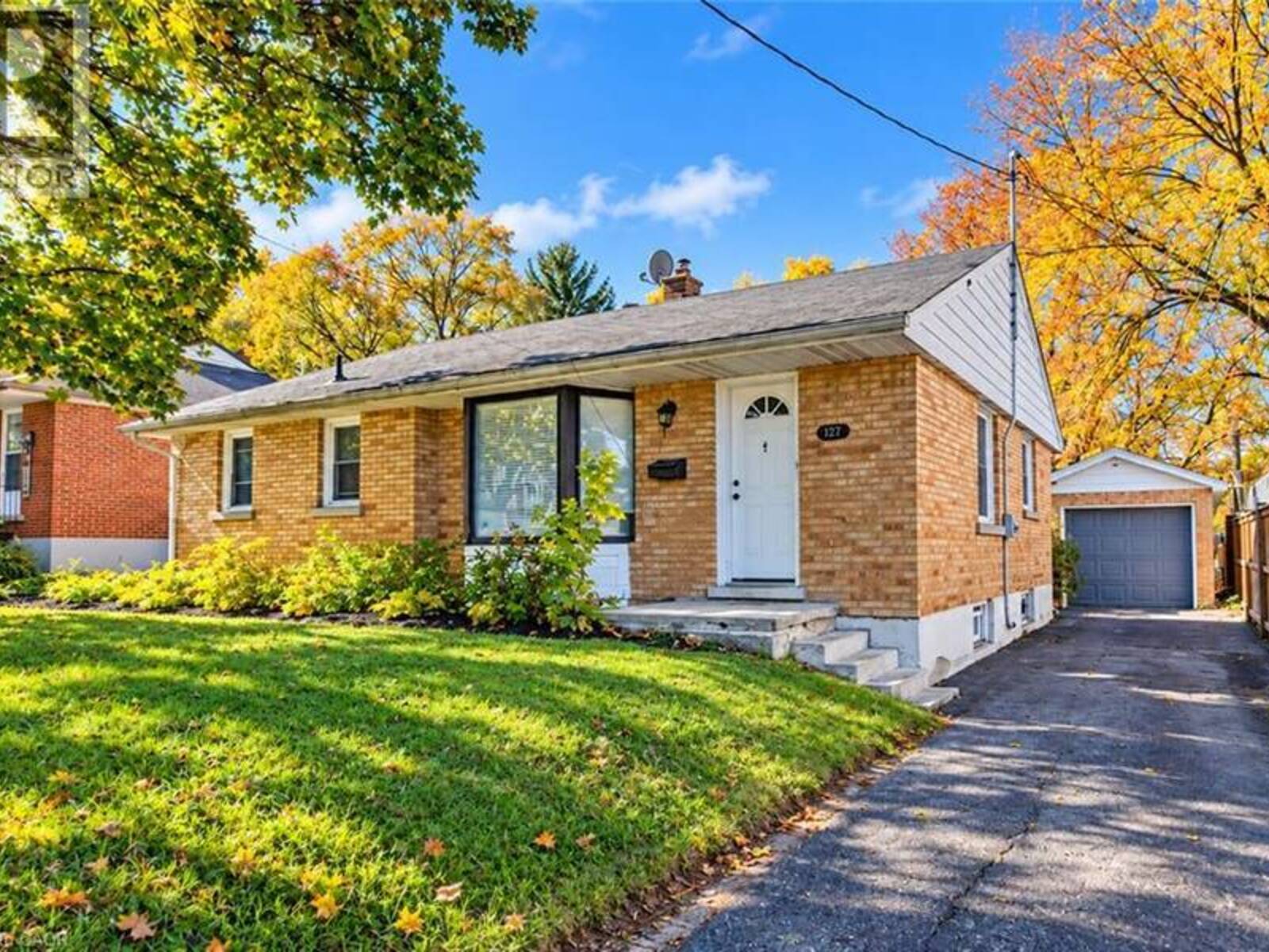 349 EDWIN Street, Kitchener, Ontario N2H 4P5