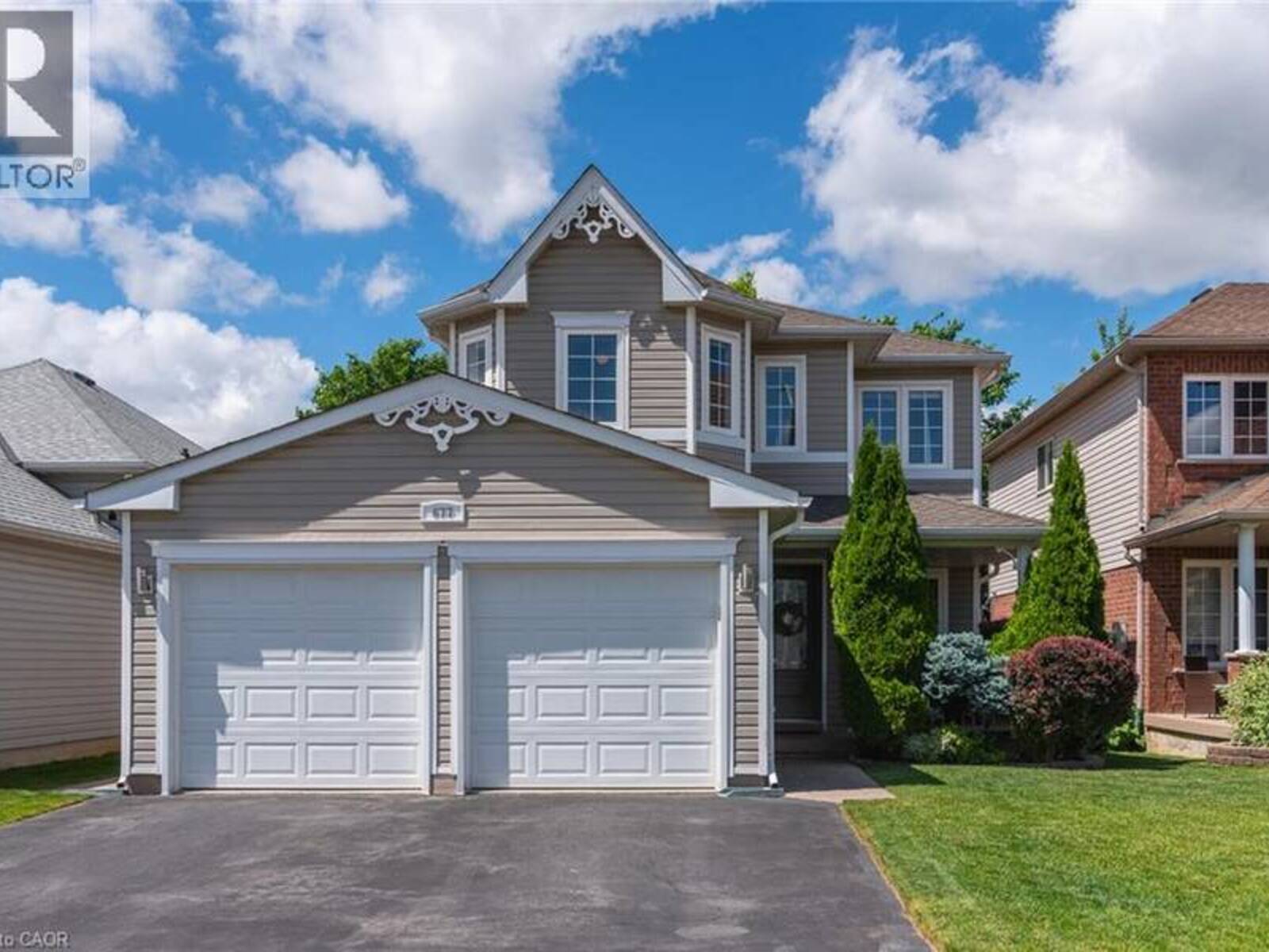 677 LANGLAW Drive, Cambridge, Ontario N1P 1H4
