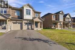 31 SAPPHIRE Way | Thorold Ontario | Slide Image Three