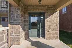 31 SAPPHIRE Way | Thorold Ontario | Slide Image Five