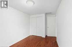 15 ROEHAMPTON Crescent | Guelph Ontario | Slide Image Thirteen