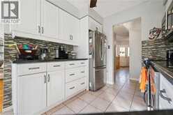 227 GREEN VISTA Drive | Cambridge Ontario | Slide Image Eighteen