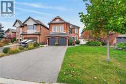 110 COVE Crescent | Hamilton Ontario | Slide Image Four
