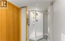 68 CAMBRIDGE Avenue | Kitchener Ontario | Slide Image Thirty-two