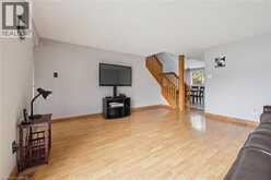 64 FROBISHER Court | Cambridge Ontario | Slide Image Sixteen