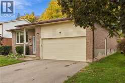 30 CARLYLE Place | Kitchener Ontario | Slide Image Two