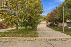 30 CARLYLE Place | Kitchener Ontario | Slide Image Six