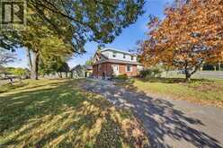 490 SPEEDVALE Avenue E | Guelph Ontario | Slide Image Four