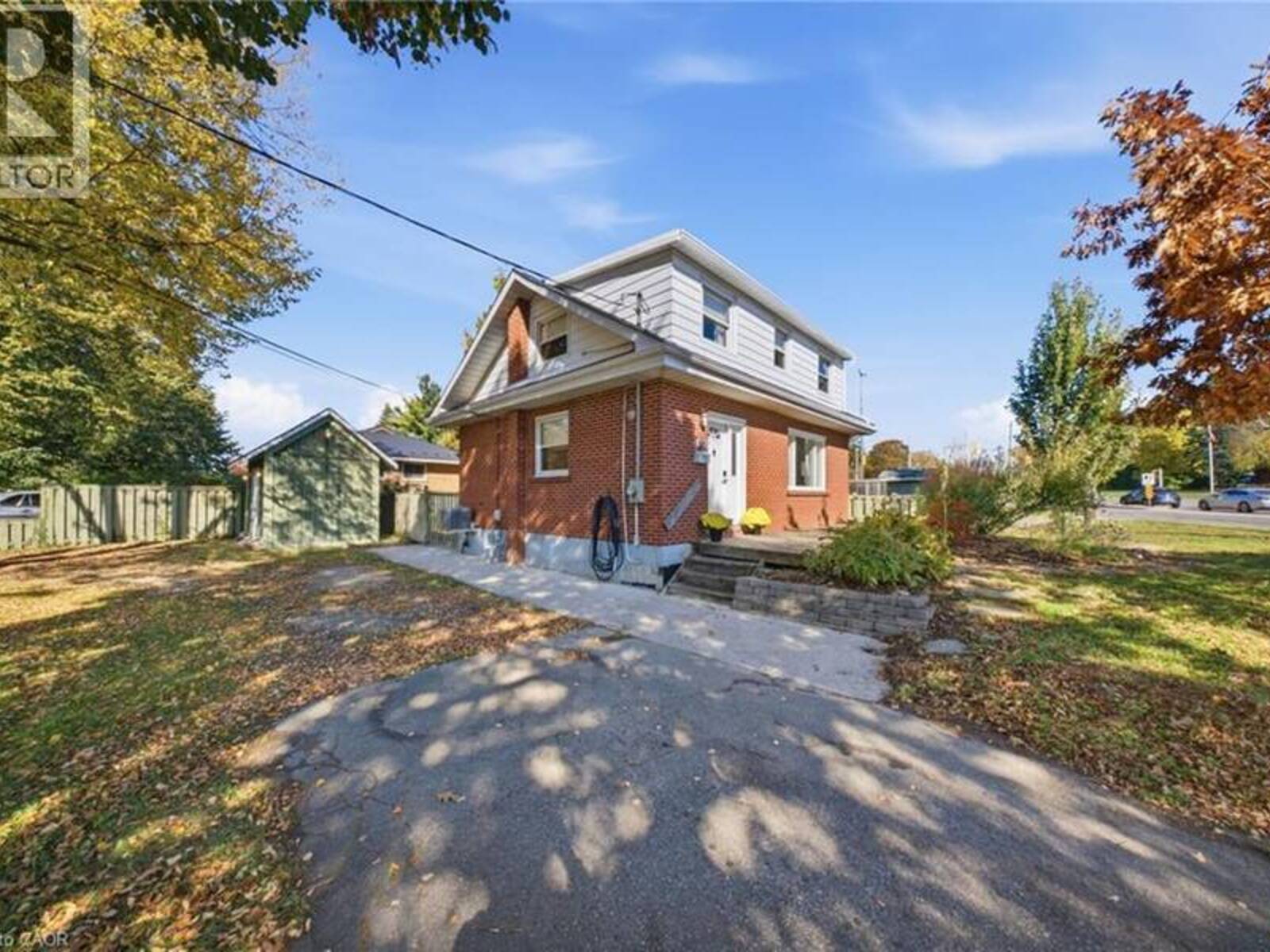 490 SPEEDVALE Avenue E, Guelph, Ontario N1E 1P3