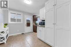 91 GUILDWOOD Drive | Hamilton Ontario | Slide Image Twelve