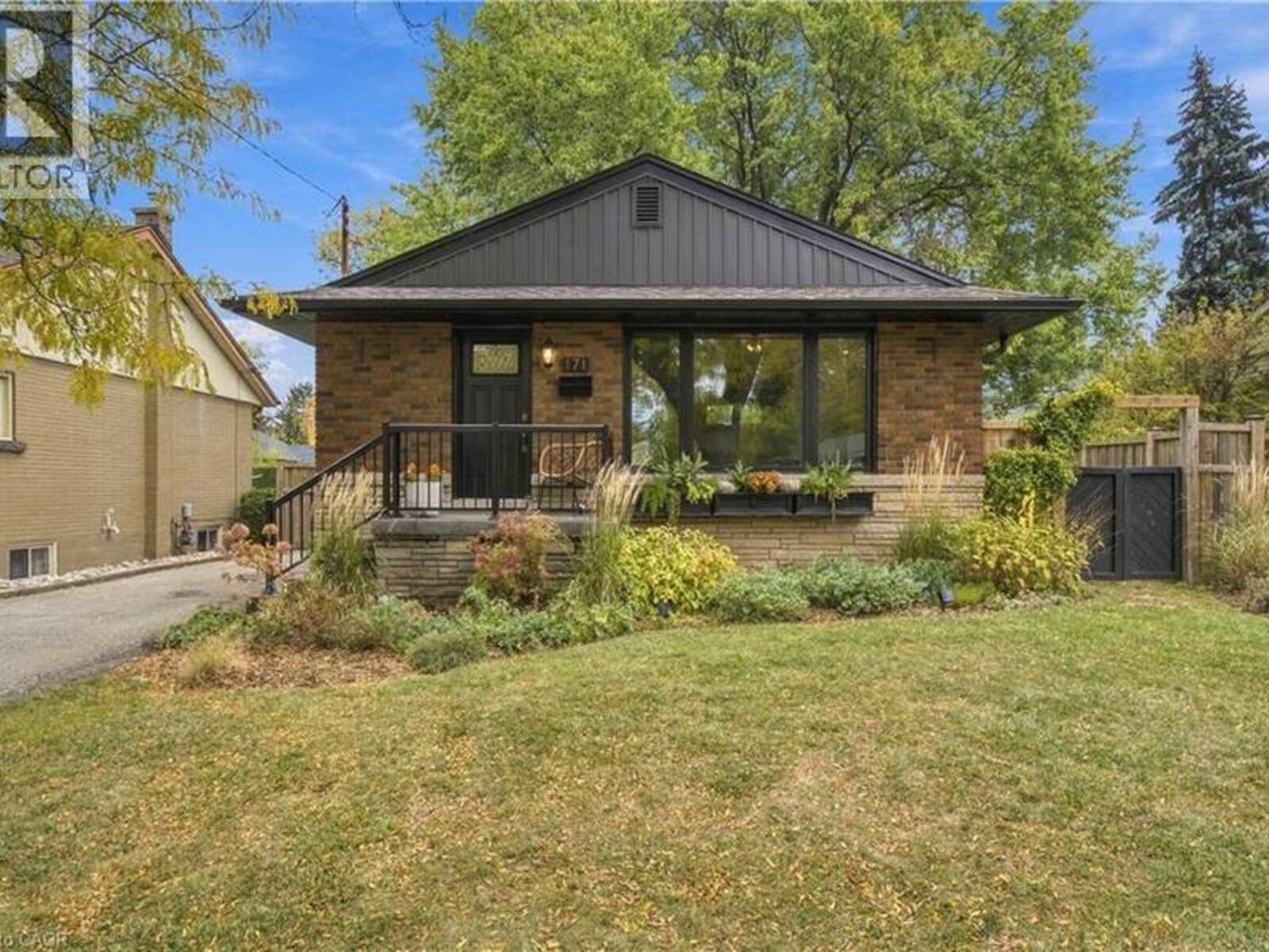 171 WEST 25TH Street, Hamilton, Ontario L9C 4X6