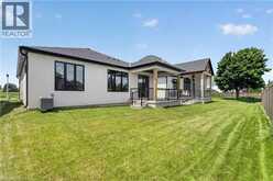 11 OAKLEY Drive | Niagara-on-the-Lake Ontario | Slide Image Forty-two