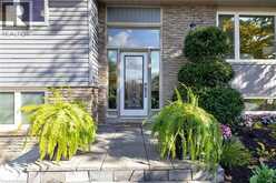 241 BOUSFIELD Crescent | Milton Ontario | Slide Image Seven