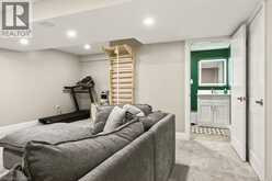 74 BOBOLINK Road | Hamilton Ontario | Slide Image Thirty-two