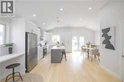 256 ROSSLYN Avenue N | Hamilton Ontario | Slide Image Eleven