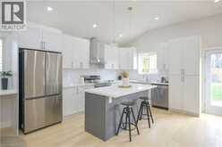256 ROSSLYN Avenue N | Hamilton Ontario | Slide Image Thirteen