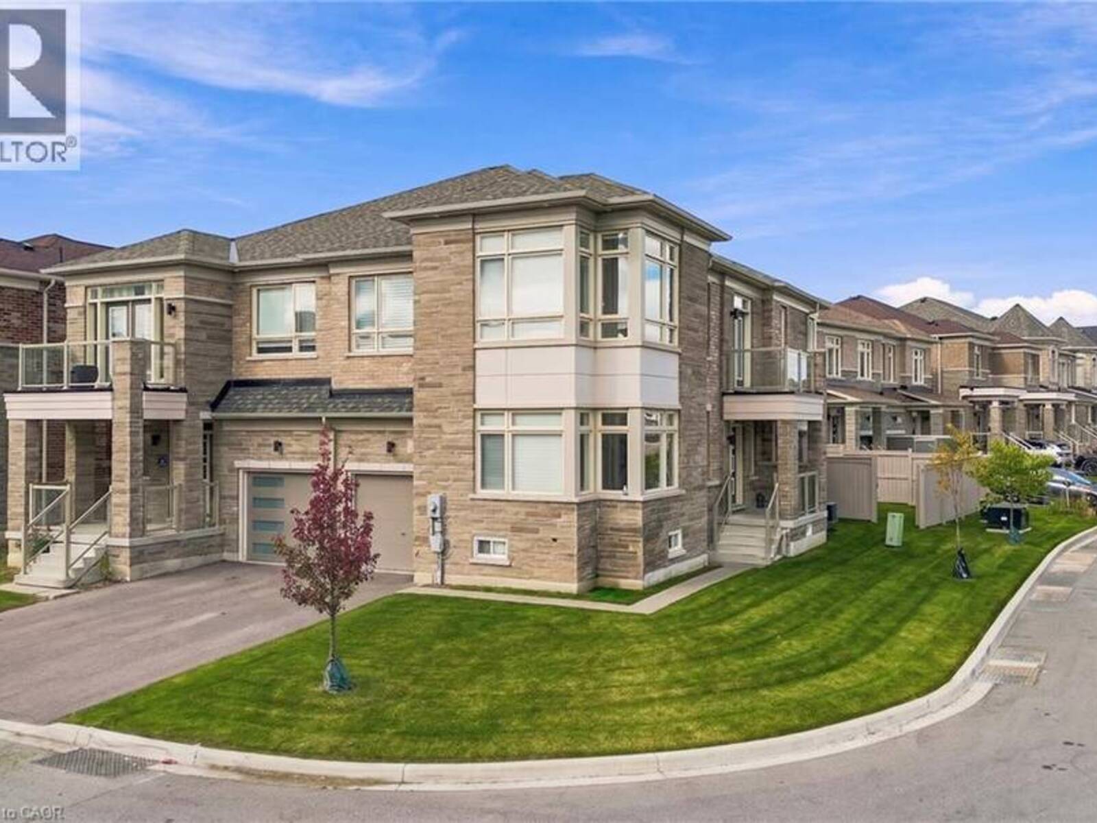55 GRANITE RIDGE Trail, Waterdown, Ontario L8B 1Y4