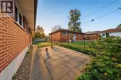 88 SUNNYLEA Crescent | Guelph Ontario | Slide Image Seventeen