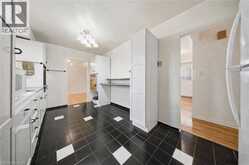 88 SUNNYLEA Crescent | Guelph Ontario | Slide Image Six