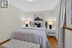92 FOXBAR Road | Burlington Ontario | Slide Image Twenty-six