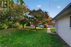92 FOXBAR Road | Burlington Ontario | Slide Image Forty-four