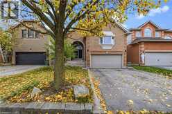 40 BROOKHURST Crescent | Waterdown Ontario | Slide Image One