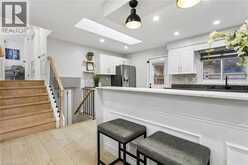 818 MIRIAM Crescent | Burlington Ontario | Slide Image Thirteen