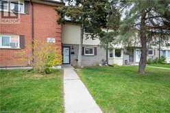 162 JANSEN Avenue Unit# 26 | Kitchener Ontario | Slide Image Four