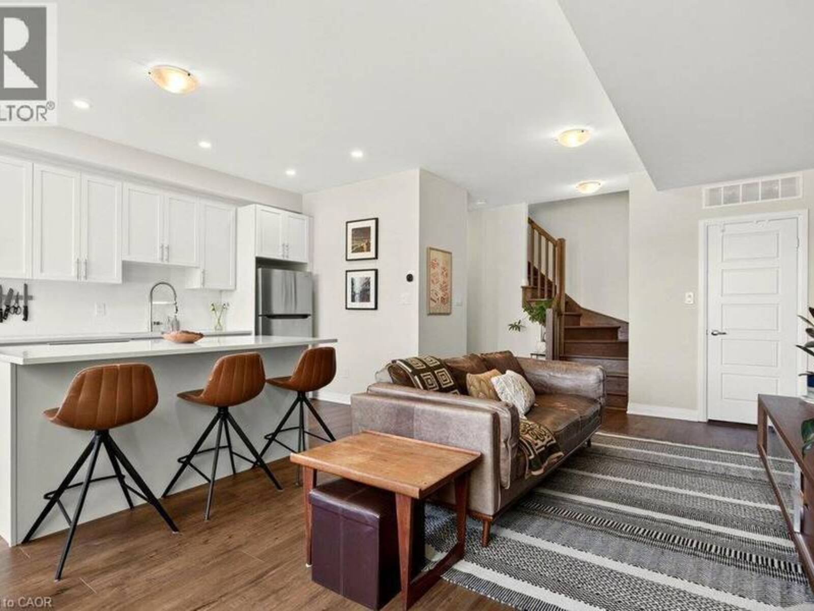 12 BLANSHARD Street Unit# 311, Hamilton, Ontario L8P 0C7