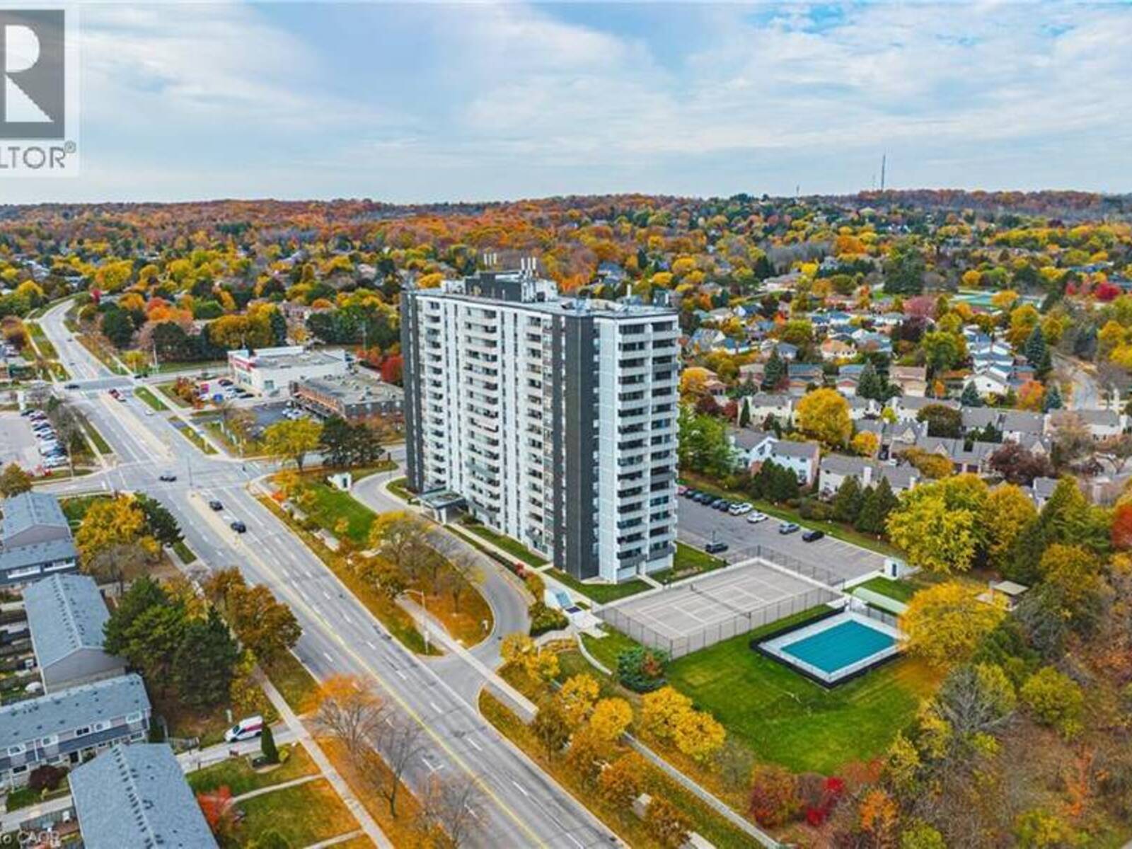 2055 UPPER MIDDLE Road Unit# 1005, Burlington, Ontario L7P 3P4
