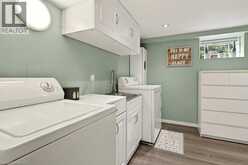 982 PARKHILL Avenue | Burlington Ontario | Slide Image Thirty-one
