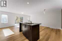 81 WOODEDGE Circle | Kitchener Ontario | Slide Image Ten