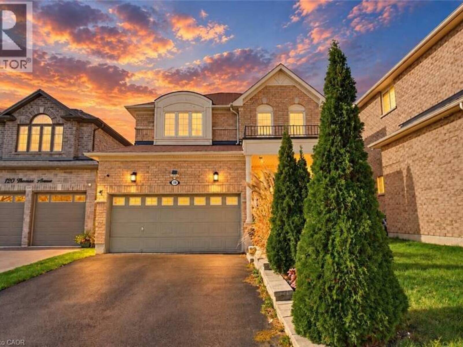 118 THOMAS Avenue, Brantford, Ontario N3S 7V4