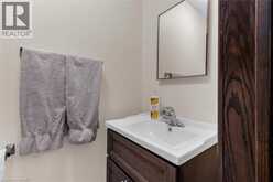 34 DYNASTY Avenue Unit# 36 | Hamilton Ontario | Slide Image Four