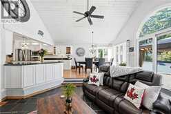 2101 EDINBURGH Drive | Burlington Ontario | Slide Image Twelve