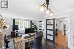 2101 EDINBURGH Drive | Burlington Ontario | Slide Image Sixteen